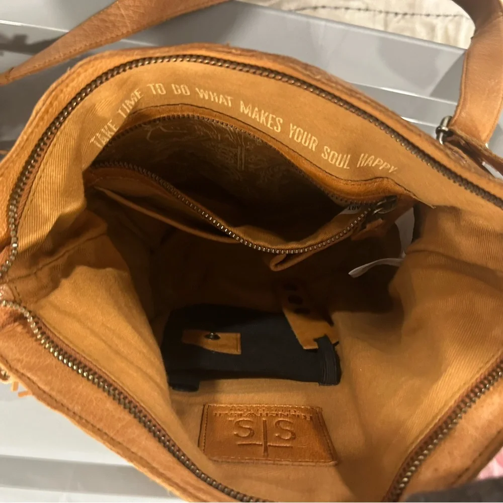 STS conceal carry fringe handbag - Picture 6 of 7